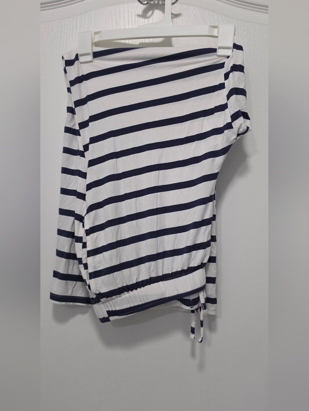Old Navy Navy and White Striped Drawstring Sleep/lounge Pants With Pockets